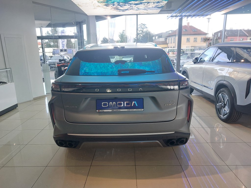 Vozidlo OMODA 9 SHS